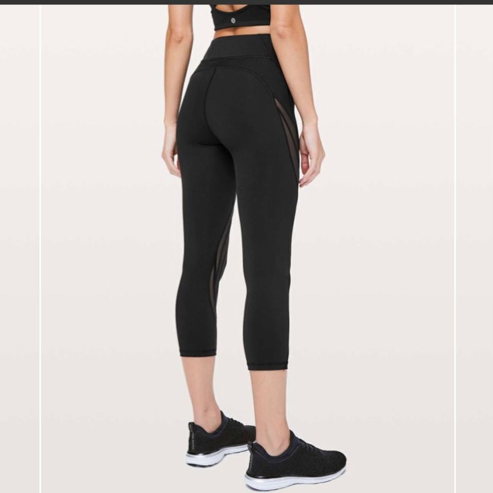 Lululemon Never Still Crop 21 Leggings Black High Rise Size 6 - Picture 3 of 10